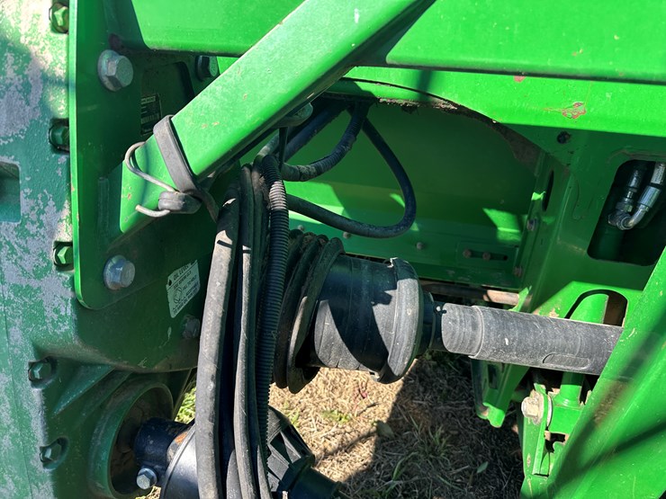 john-deere-630d-image-16