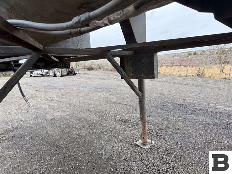 1966-fruehauf-end-dump-trailer-image-16