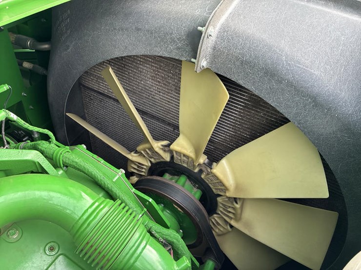 2015-john-deere-s680-image-88