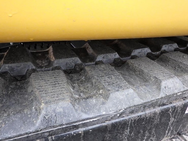 caterpillar-305.5-image-28