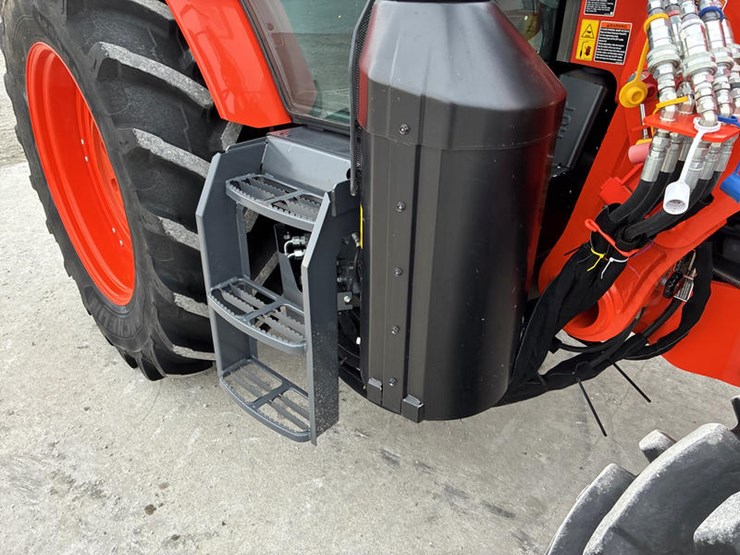 2024-kubota-m6-131-image-32