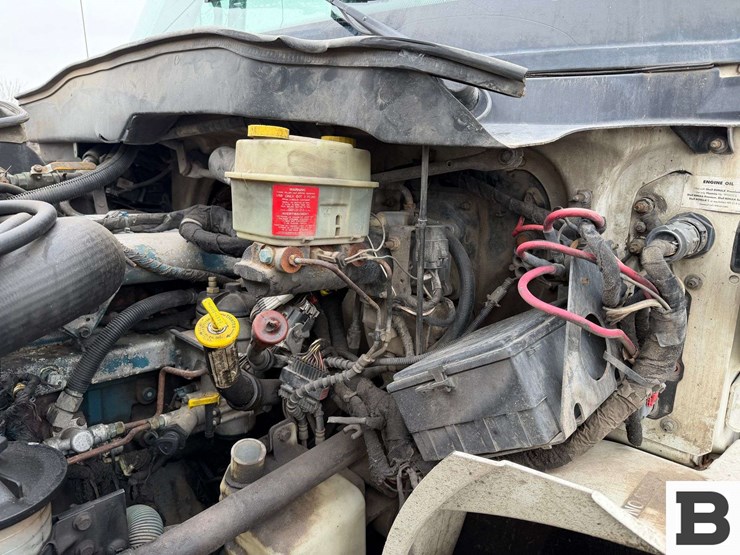 2006-international-durastar-4300-image-36