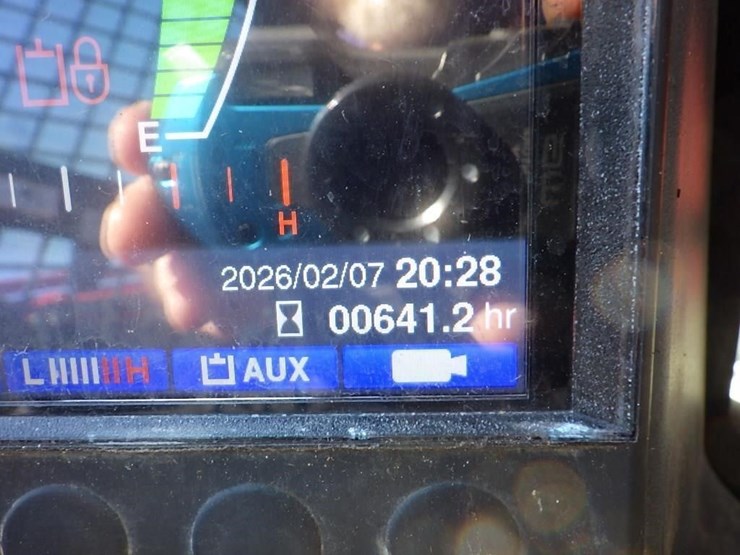 takeuchi-tl10v2-image-30