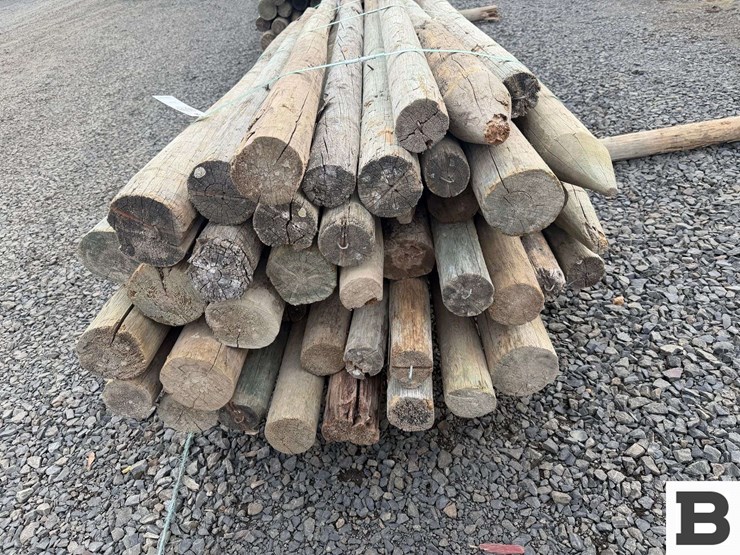 ..-wooden-posts-image-5