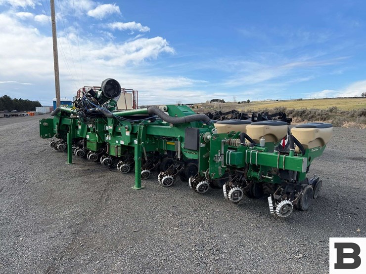 schlagel-mfg.-ripper,-implement-dolly,-great-plains-corn-planter-image-103