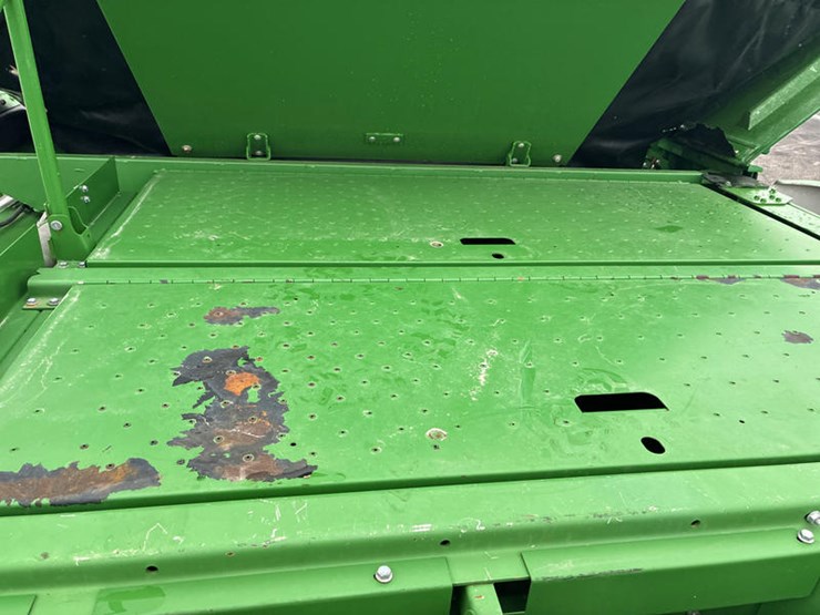 2014-john-deere-s680-image-93