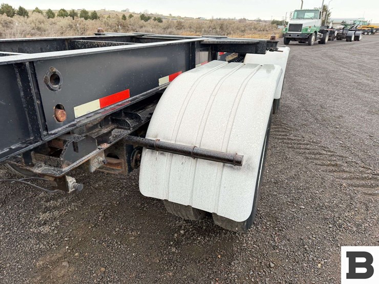 2011-dionbilt-dbnsl-220ar-chassis-trailer-image-23