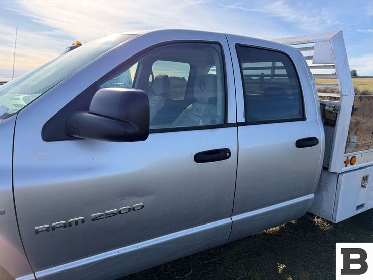 2006-dodge-ram-2500-image-8