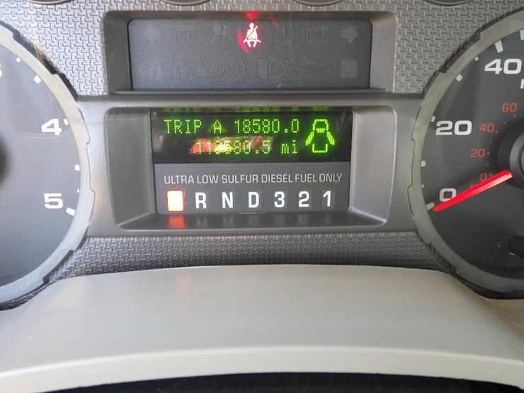 2009-ford-f550-image-23