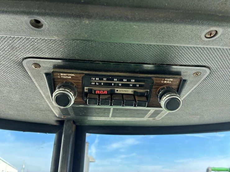 1976-john-deere-4430-image-66