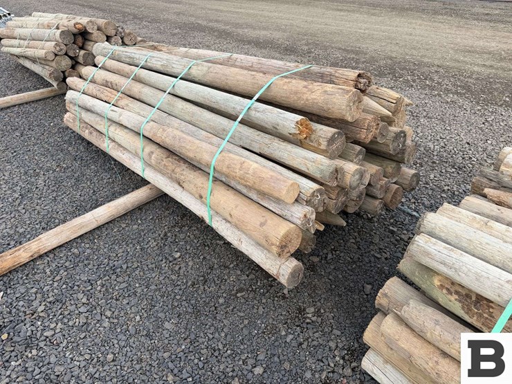 ..-wooden-posts-image-6