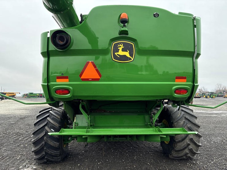 2014-john-deere-s680-image-6