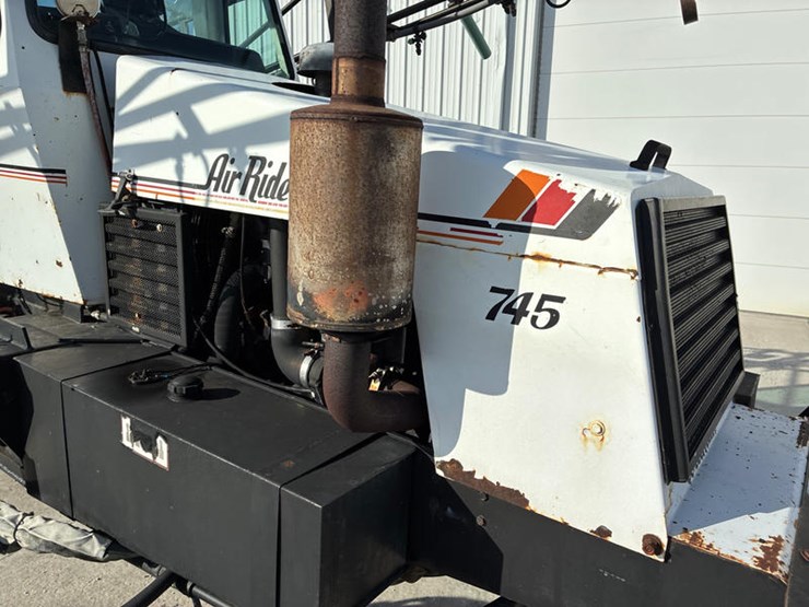 willmar-745-image-14