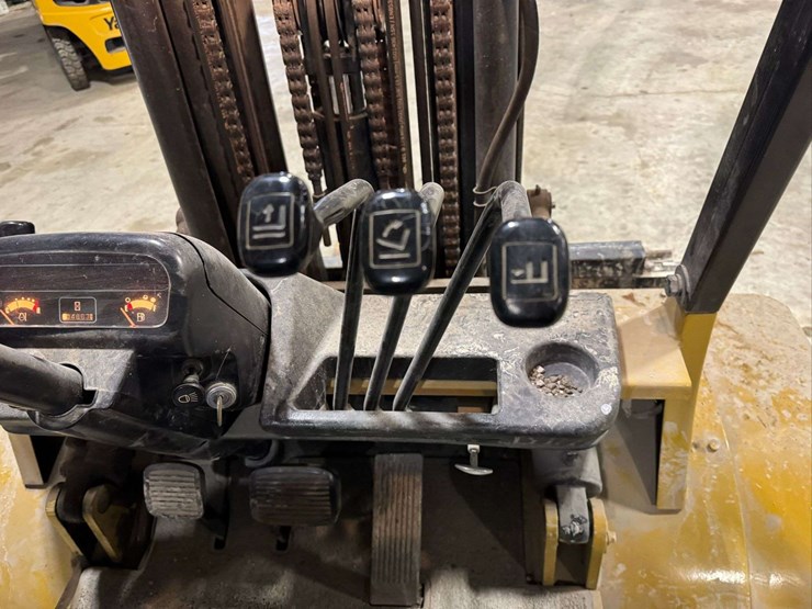 caterpillar-gp35-image-26