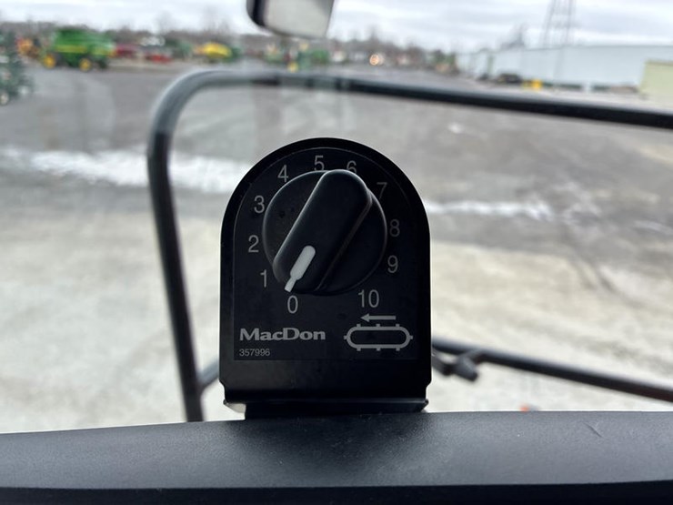 2024-case-ih-8250-image-98