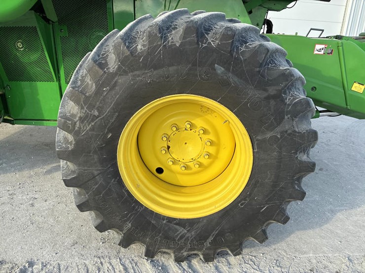 2009-john-deere-9570-sts-image-29