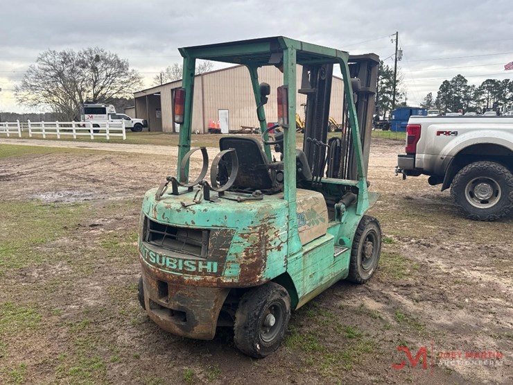 mitsubishi-fg25-image-3