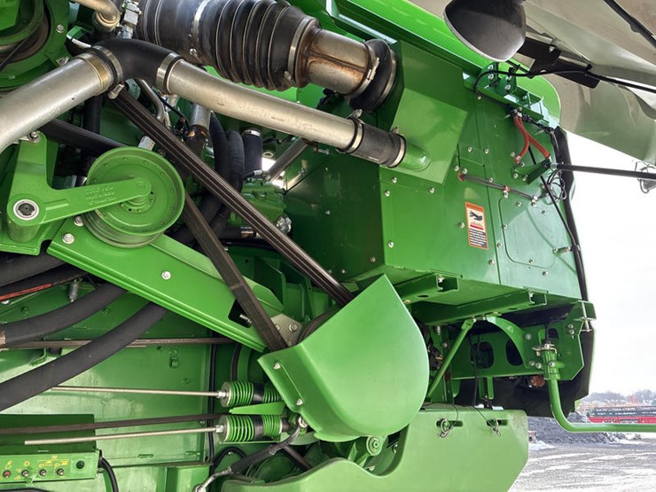 2015-john-deere-s680-image-52