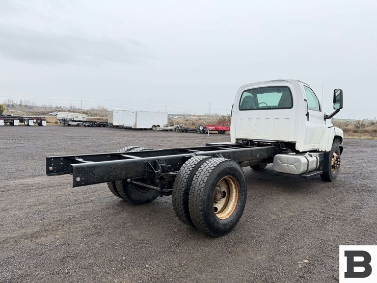 2005-chevrolet-kodiak-c6500-image-5