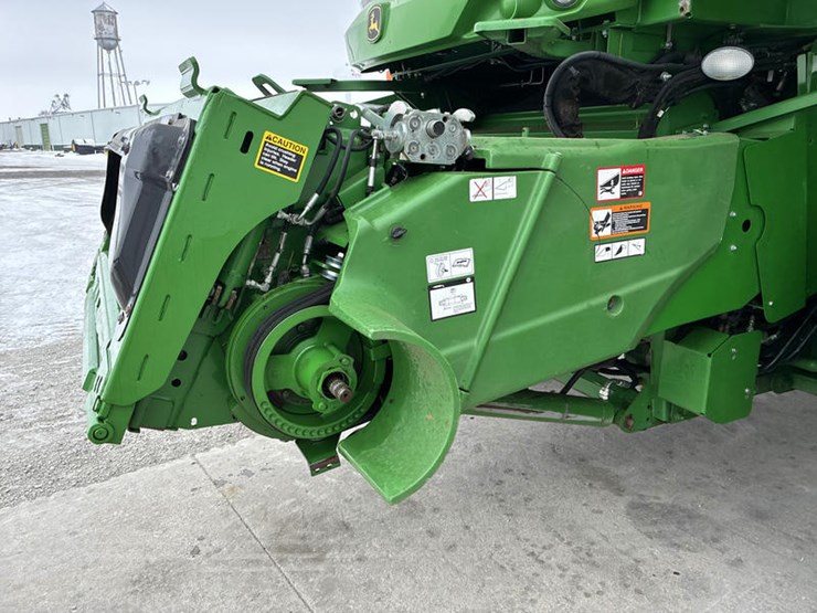 2018-john-deere-s780-image-19