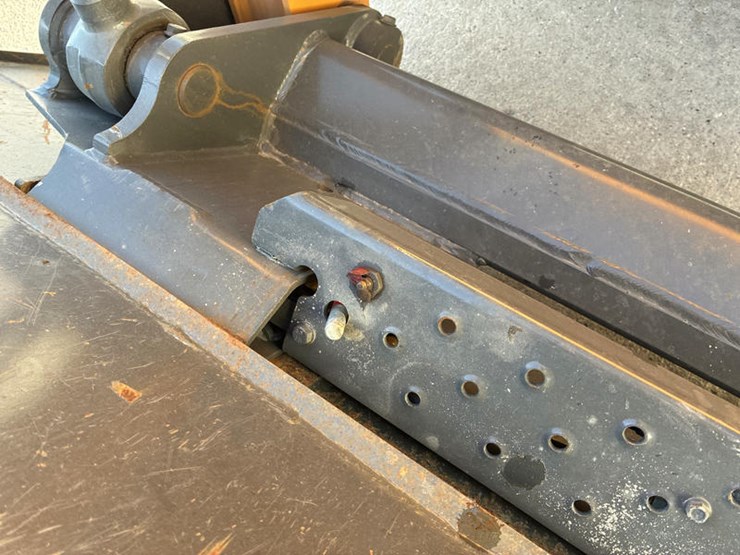 2024-case-tv620b-image-24