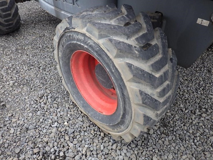 2017-skyjack-sj66t-image-24