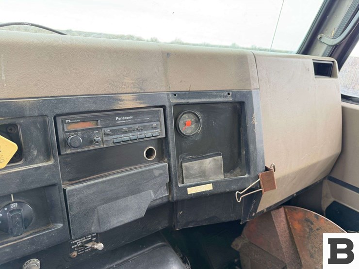 1991-international-2574-image-62