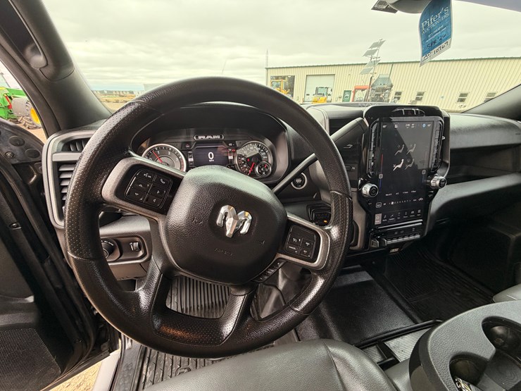 2022-ram-2500-hd-pickup-image-20