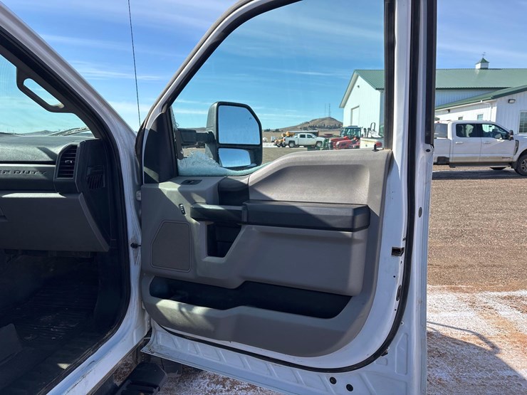 2018-ford-f250-image-14