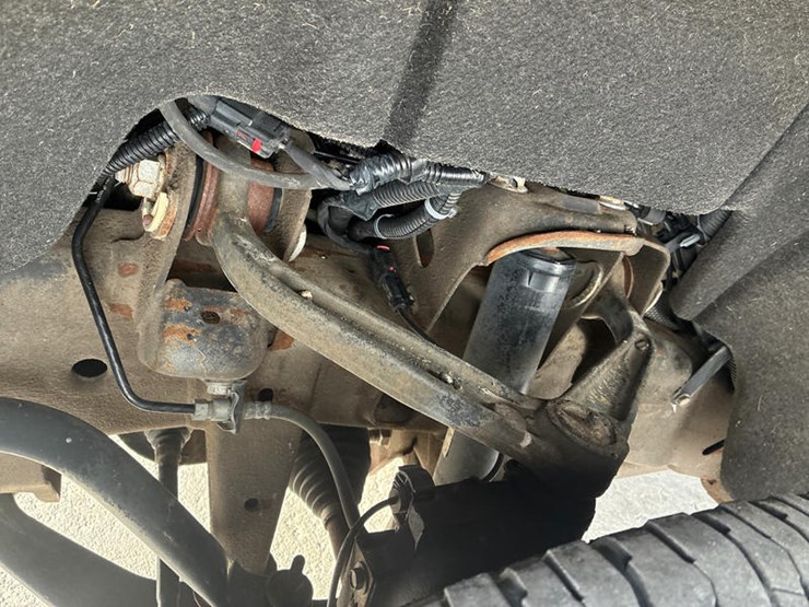 2019-chevrolet-2500-image-31