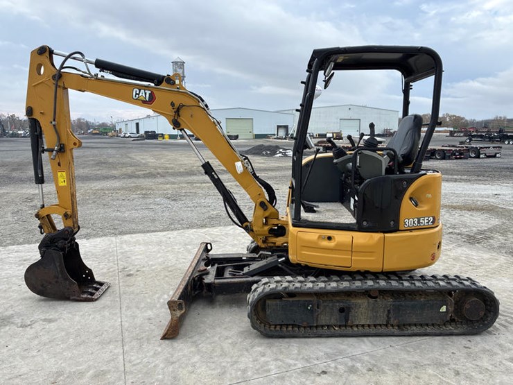 2021-caterpillar-303.5e2-cr-image-9