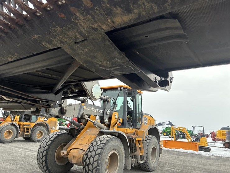 2020-mac-don-fd140-image-26