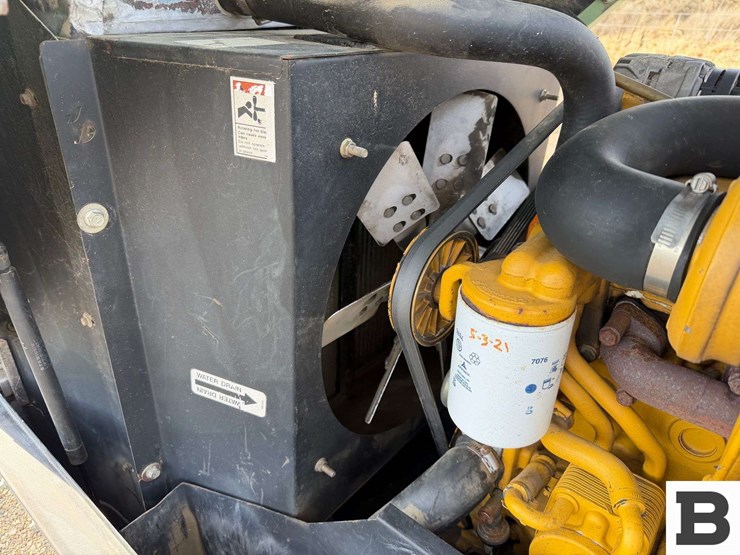 2008-sullivan-air-compressor-trailer-image-19