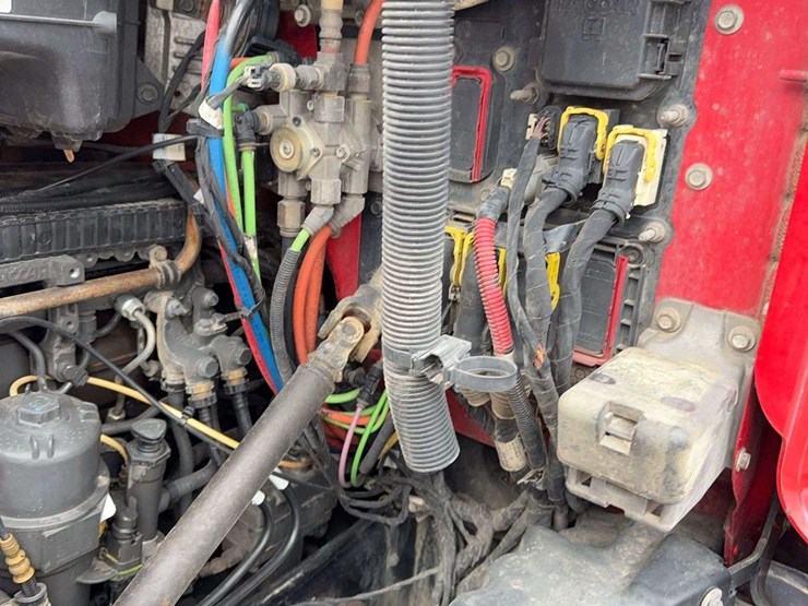 2019-peterbilt-579-image-20