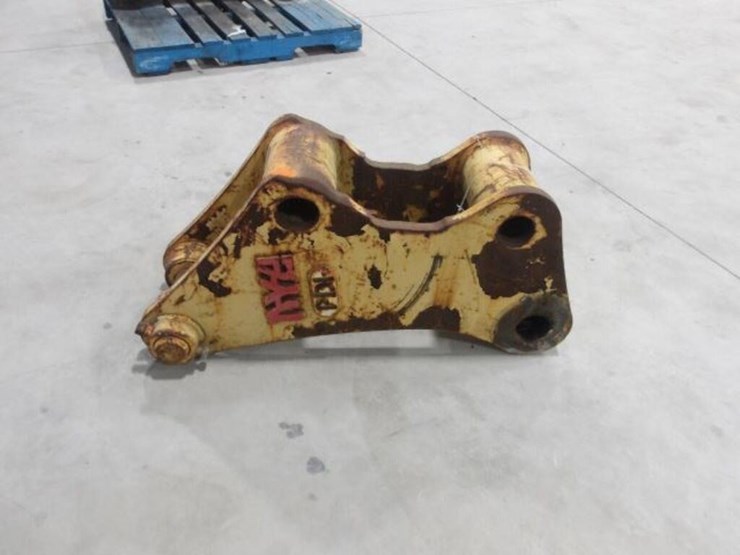 komatsu-pc200-image-4