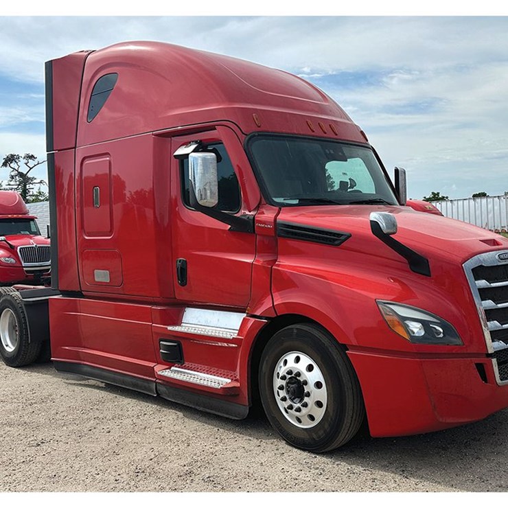 2023 FREIGHTLINER CASCADIA 126