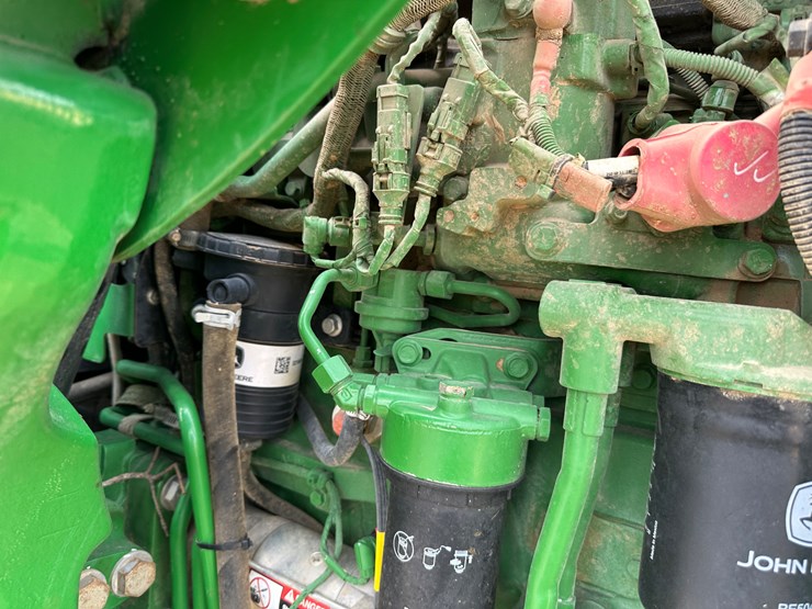 2011-john-deere-5090m-image-60