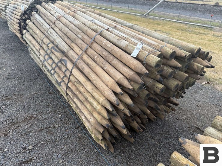 8'-pressure-treated-posts-image-2