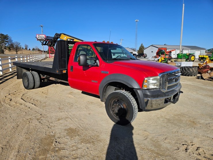 2005-ford-f550-image-7