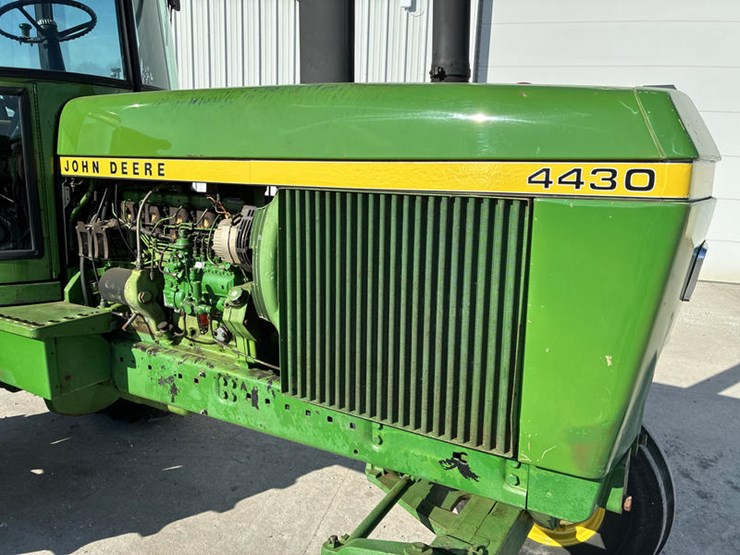 1976-john-deere-4430-image-13