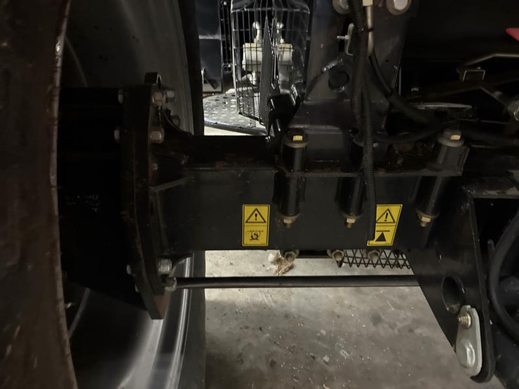 2012-case-ih-7230-image-34