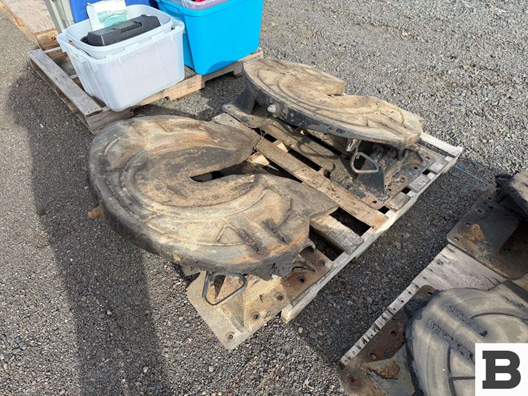 fifth-wheel-hitches-image-5