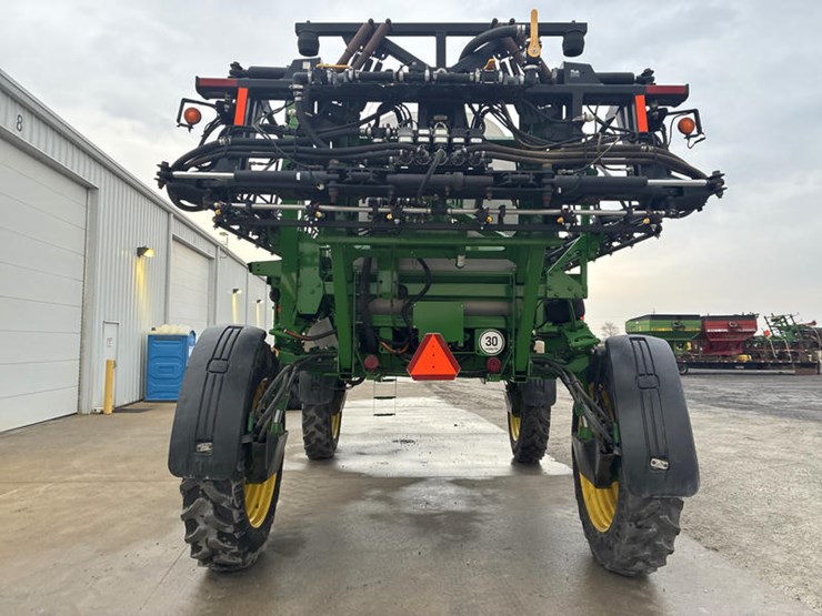 2011-john-deere-4830-image-7