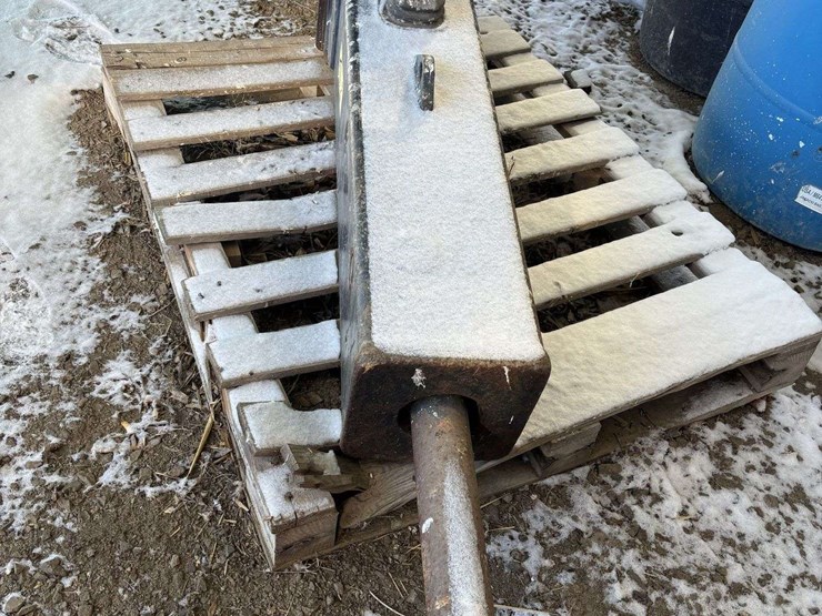 backhoe-jackhammer-image-4