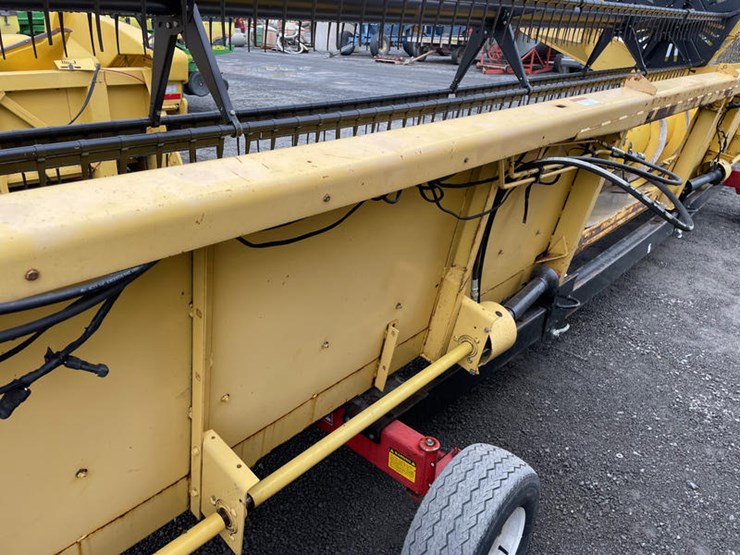 new-holland-25-image-10