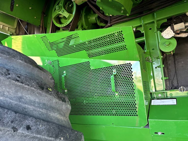 2017-john-deere-s680-image-55