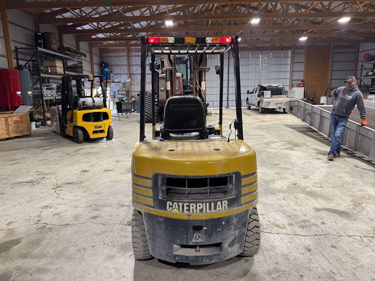 caterpillar-gp35-image-8