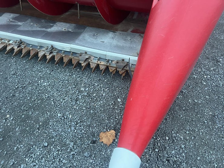 2011-case-ih-3020-image-6