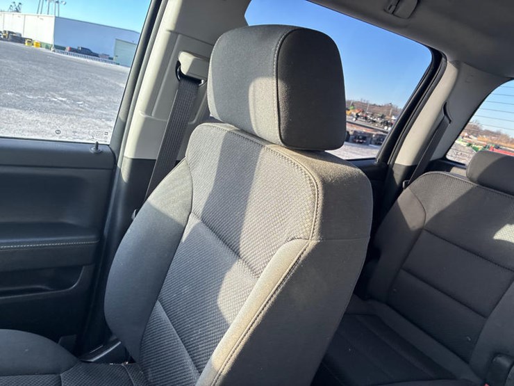 2019-chevrolet-2500-image-63