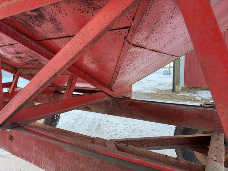 cobey-hopper-wagon-w/-8in-sideboards-image-15